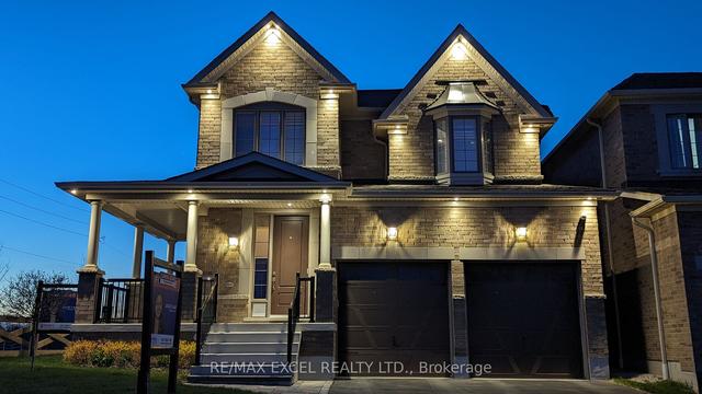 2 Blenheim Circ, House detached with 4 bedrooms, 3 bathrooms and 4 parking in Whitby ON | Image 35