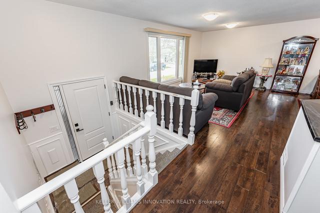 135 Angela Cres, House detached with 2 bedrooms, 2 bathrooms and 4 parking in Cambridge ON | Image 40
