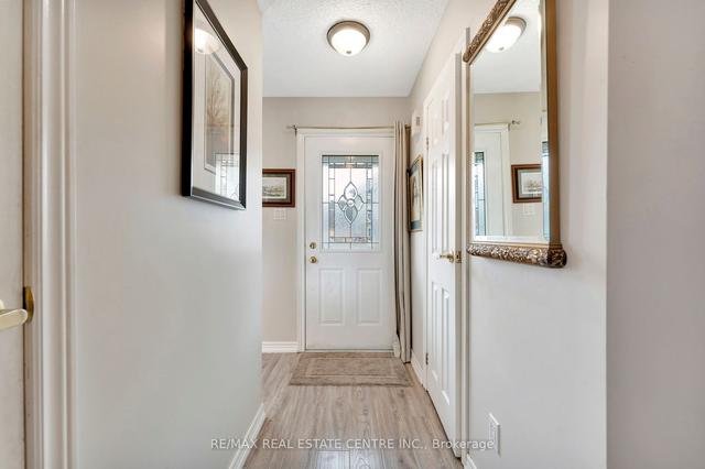 16 - 26 Poplar Dr, Townhouse with 3 bedrooms, 2 bathrooms and 1 parking in Cambridge ON | Image 32