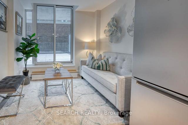 218 - 2369 Danforth Ave, Condo with 1 bedrooms, 2 bathrooms and 0 parking in Toronto ON | Image 11