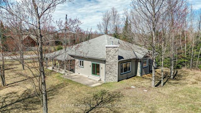 32 Nicklaus Dr, House detached with 3 bedrooms, 2 bathrooms and 7 parking in Bancroft ON | Image 20