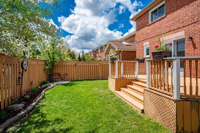 3808 Periwinkle Cres, House detached with 4 bedrooms, 4 bathrooms and 4 parking in Mississauga ON | Image 26