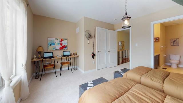 1914 Donald Cousens Pkwy, House attached with 3 bedrooms, 4 bathrooms and 2 parking in Markham ON | Image 5