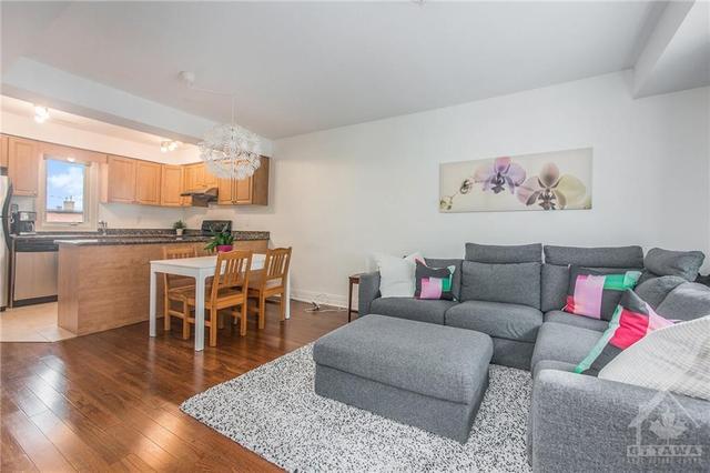 u3 - 345 Bronson Avenue, House attached with 2 bedrooms, 2 bathrooms and 1 parking in Ottawa ON | Image 3