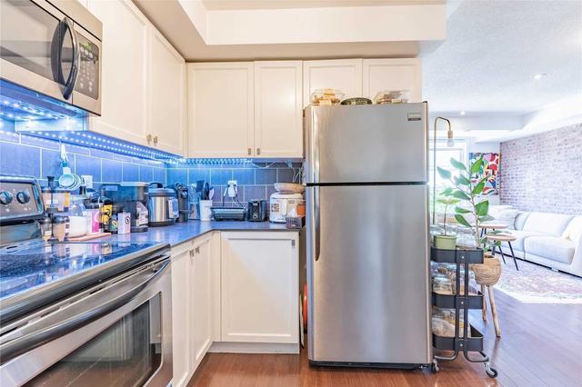 63 Carroll St, Townhouse with 1 bedrooms, 2 bathrooms and 1 parking in Toronto ON | Image 11