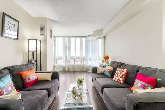 1604 - 26 Hanover Rd, Condo with 1 bedrooms, 1 bathrooms and 1 parking in Brampton ON | Image 13