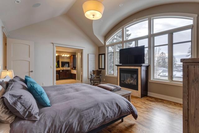 2615 12 Avenue Nw, House detached with 5 bedrooms, 4 bathrooms and 3 parking in Calgary AB | Image 24