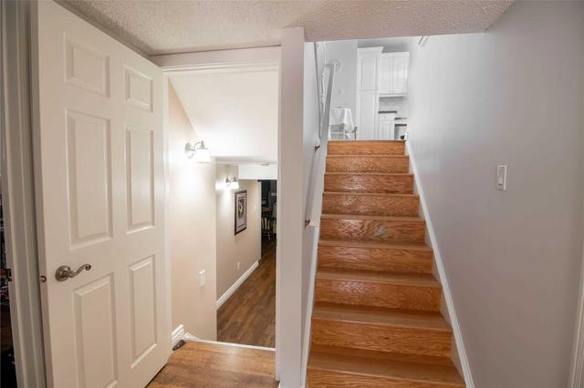 191 Napoli Crt, House detached with 3 bedrooms, 2 bathrooms and 2 parking in Hamilton ON | Image 15