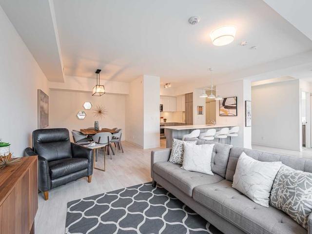 th103 - 223 St Clair Ave W, Townhouse with 3 bedrooms, 3 bathrooms and 1 parking in Toronto ON | Image 1