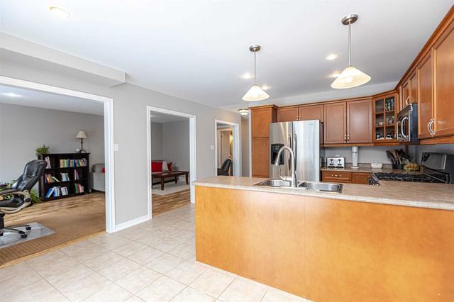 4 Brenchin Cres, House detached with 4 bedrooms, 3 bathrooms and 9 parking in Oro Medonte ON | Image 20
