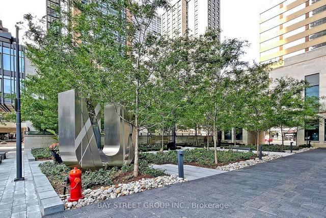 4609 - 1080 Bay St, Condo with 2 bedrooms, 2 bathrooms and 1 parking in Toronto ON | Image 24