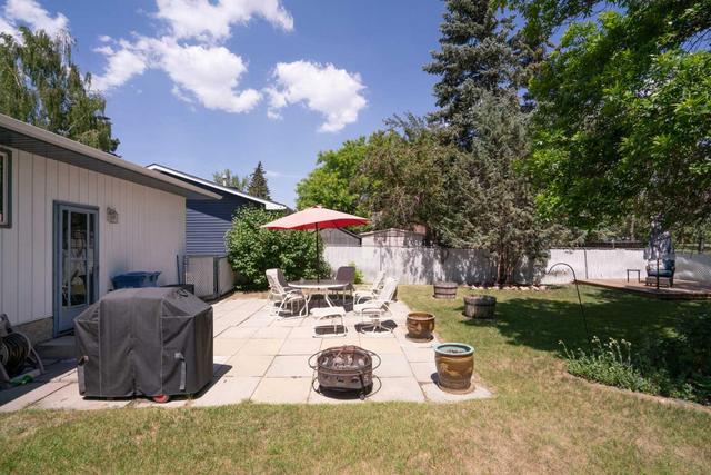 212 Lynnview Way Se, House detached with 4 bedrooms, 1 bathrooms and 2 parking in Calgary AB | Image 29