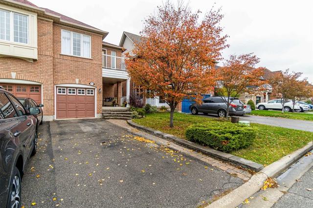 3845 Freeman Terr, House semidetached with 4 bedrooms, 3 bathrooms and 3 parking in Mississauga ON | Image 1