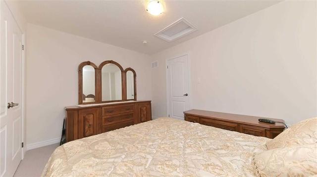 44 Lobelia St, Condo with 2 bedrooms, 3 bathrooms and 4 parking in Brampton ON | Image 20