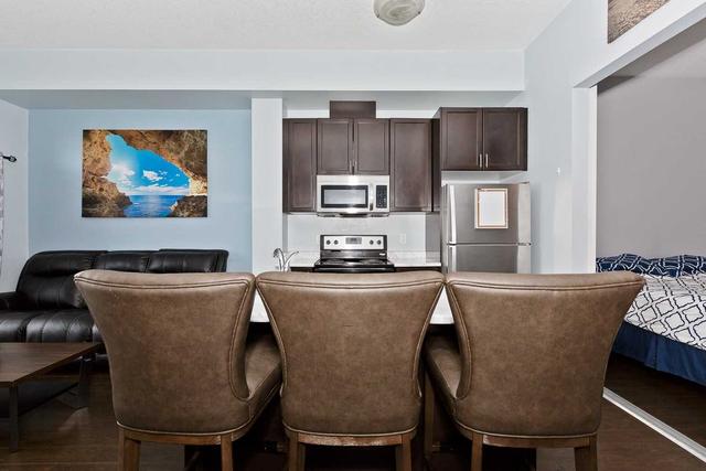 428 - 35 Southshore Cres, Condo with 1 bedrooms, 1 bathrooms and 1 parking in Hamilton ON | Image 2