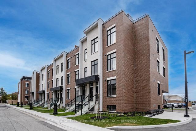 117 - 9570 Islington Ave S, House attached with 3 bedrooms, 3 bathrooms and 1 parking in Vaughan ON | Image 12
