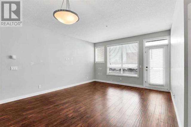 106, - 4303 1 Street Ne, Condo with 2 bedrooms, 2 bathrooms and 1 parking in Calgary AB | Image 11