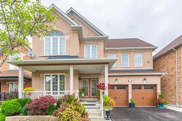 11 Hibiscus Crt, House detached with 4 bedrooms, 5 bathrooms and 6 parking in Brampton ON | Image 12