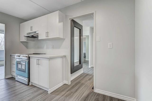 216 - 2 Glamorgan Ave, Condo with 2 bedrooms, 1 bathrooms and 1 parking in Toronto ON | Image 21