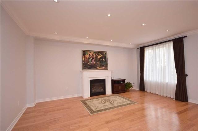541 Gardenbrook Ave, House detached with 4 bedrooms, 4 bathrooms and 4 parking in Oakville ON | Image 6