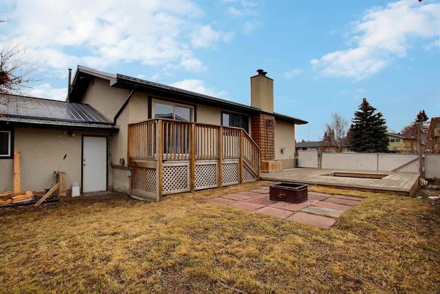 4609 52 Street, House detached with 6 bedrooms, 2 bathrooms and 6 parking in Olds AB | Image 39