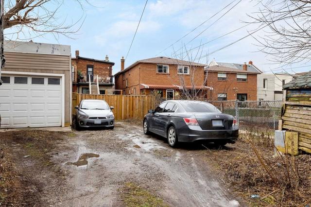534 Gladstone Ave, House semidetached with 2 bedrooms, 3 bathrooms and 2 parking in Toronto ON | Image 32