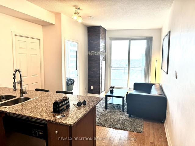 2206 - 18 Holmes Ave, Condo with 1 bedrooms, 1 bathrooms and 1 parking in Toronto ON | Image 12