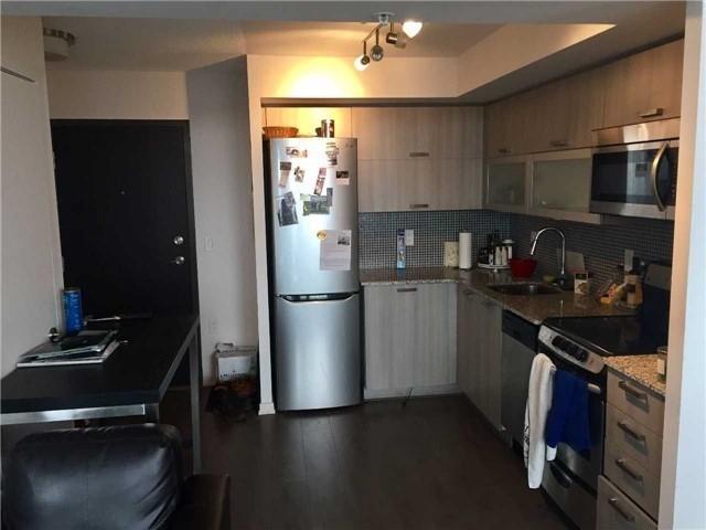 Lph 11E - 36 Lisgar St, Condo with 2 bedrooms, 2 bathrooms and 1 parking in Toronto ON | Image 3