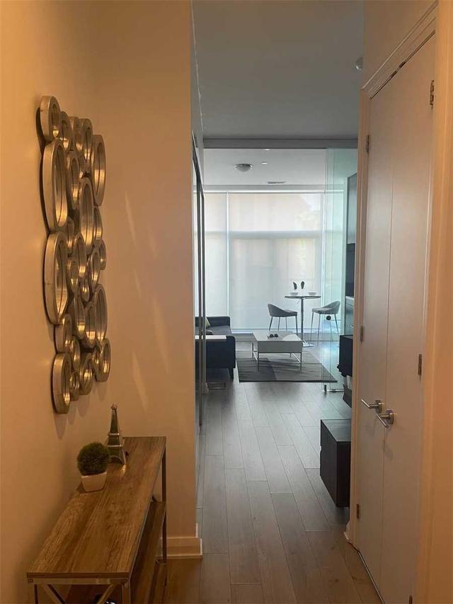 319 - 155 Yorkville Ave, Condo with 1 bedrooms, 1 bathrooms and 0 parking in Toronto ON | Image 5