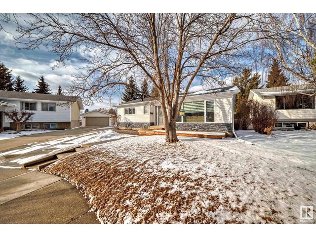 14 Falcon Cr, House detached with 4 bedrooms, 2 bathrooms and 4 parking in St. Albert AB | Image 9