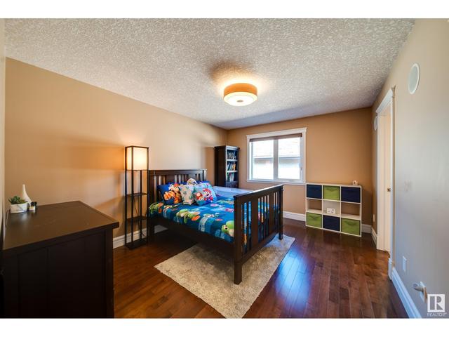 5537 Mcluhan Bl Nw, House detached with 6 bedrooms, 5 bathrooms and 6 parking in Edmonton AB | Image 26