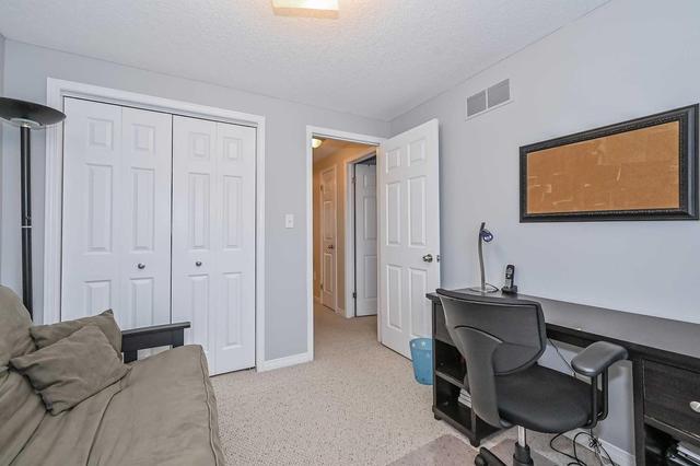 4 - 210 Dawn Ave, Townhouse with 3 bedrooms, 3 bathrooms and 1 parking in Guelph ON | Image 19