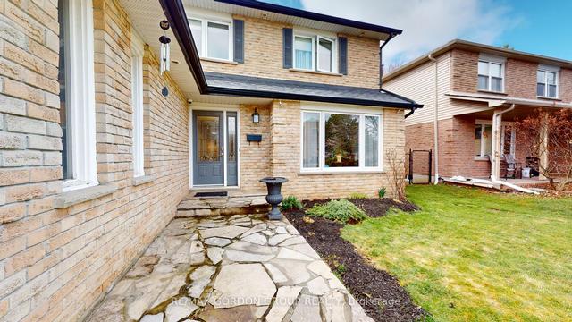 855 Arnold Cres, House detached with 4 bedrooms, 5 bathrooms and 6 parking in Newmarket ON | Image 23
