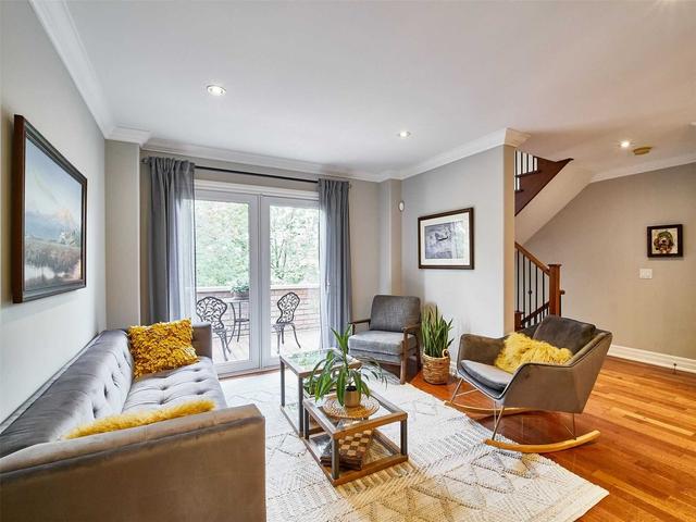 39 Saint George St, House detached with 3 bedrooms, 4 bathrooms and 2 parking in Toronto ON | Image 32