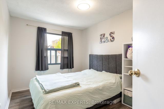 209 - 175 Hunter St E, Condo with 1 bedrooms, 1 bathrooms and 1 parking in Hamilton ON | Image 15