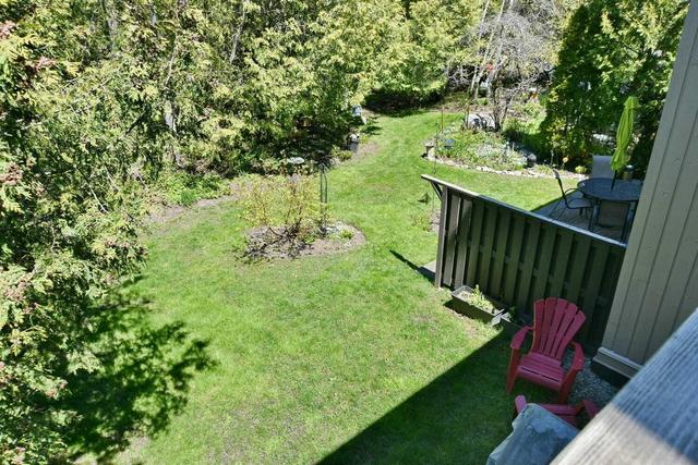 167 Escarpment Cres, Condo with 2 bedrooms, 1 bathrooms and 1 parking in Collingwood ON | Image 2