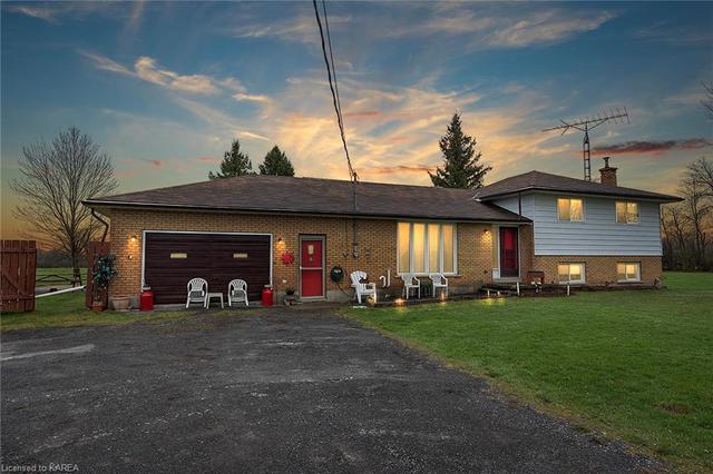 532 Petworth Road, House detached with 3 bedrooms, 2 bathrooms and 12 parking in Stone Mills ON | Image 1