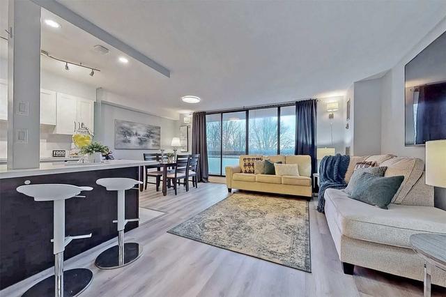 309 - 177 Linus Rd, Condo with 2 bedrooms, 1 bathrooms and 1 parking in Toronto ON | Image 25