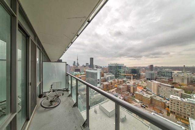 2801 - 832 Bay St, Condo with 1 bedrooms, 1 bathrooms and 0 parking in Toronto ON | Image 20