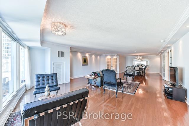 2703 - 33 University Ave, Condo with 3 bedrooms, 3 bathrooms and 2 parking in Toronto ON | Image 24