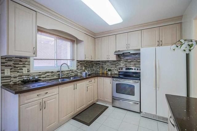 87 Nortonville Dr, House detached with 4 bedrooms, 2 bathrooms and 4 parking in Toronto ON | Image 34