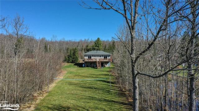 4037 520 Highway, House detached with 4 bedrooms, 2 bathrooms and 6 parking in Magnetawan ON | Image 13