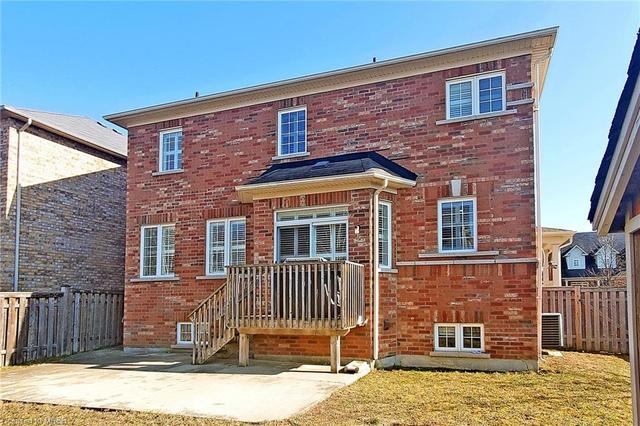 24 Sleepy Hollow Place N, House detached with 4 bedrooms, 2 bathrooms and 4 parking in Whitby ON | Image 40