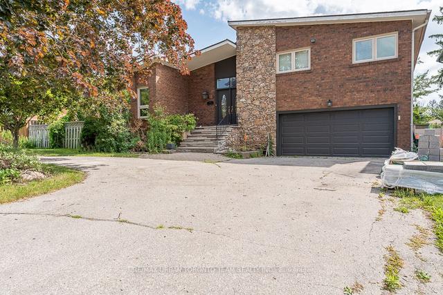 35 Brumwell St, House detached with 4 bedrooms, 4 bathrooms and 7 parking in Toronto ON | Image 12