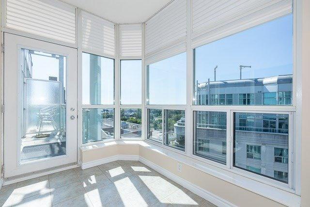 Ph10 - 600 Queens Quay W, Condo with 2 bedrooms, 2 bathrooms and 1 parking in Toronto ON | Image 3