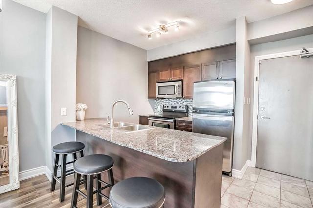 2707 - 3525 Kariya Dr, Condo with 1 bedrooms, 1 bathrooms and 1 parking in Mississauga ON | Image 8