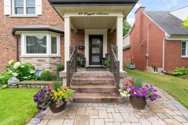 41 Leggett Ave, House detached with 3 bedrooms, 2 bathrooms and 5 parking in Toronto ON | Image 12