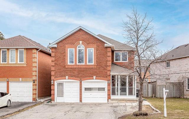 22 Muirland Cres, House detached with 4 bedrooms, 4 bathrooms and 8 parking in Brampton ON | Image 1