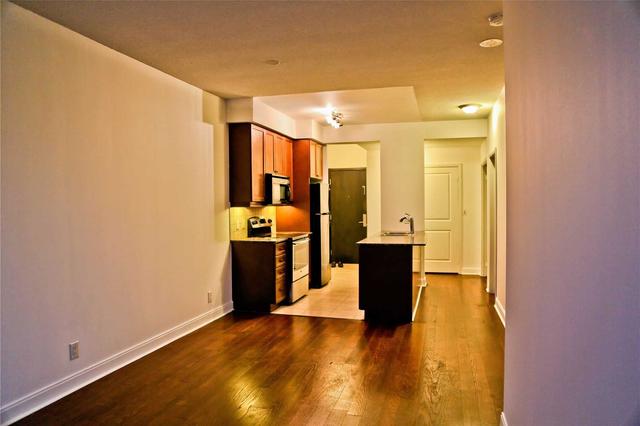 2201 - 80 Absolute Ave, Condo with 1 bedrooms, 2 bathrooms and 1 parking in Mississauga ON | Image 14