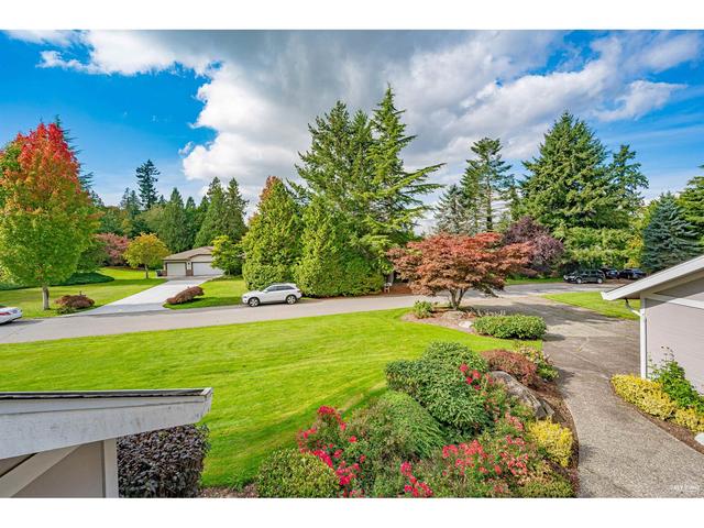 3070 Hillview Court, House detached with 4 bedrooms, 2 bathrooms and 8 parking in Surrey BC | Image 36